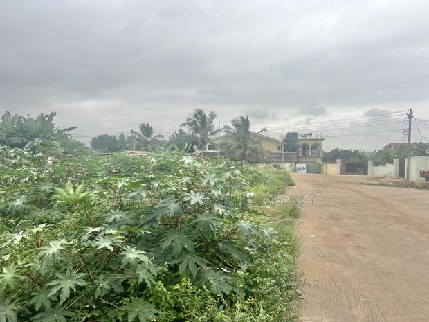 2plots of Land for Sale at Achimota · Photo 5