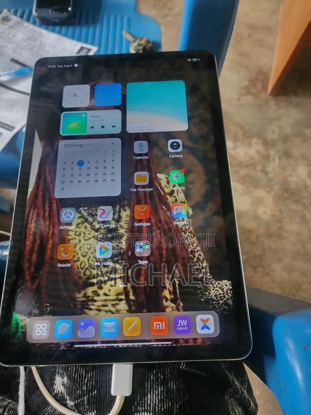 Xiaomi Pad 5 128 GB Silver · Photo 1