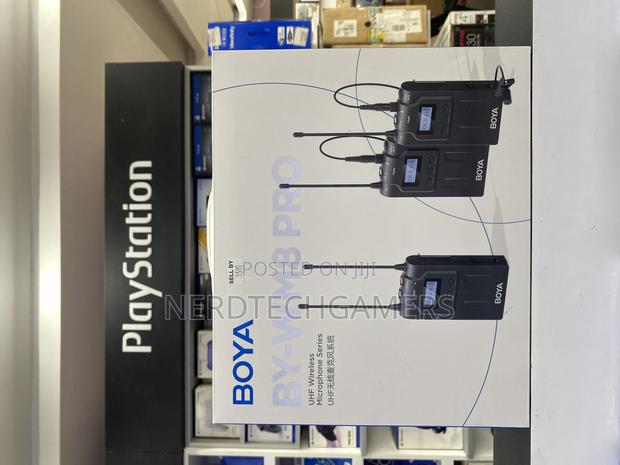 Boya by-Wm8 Pro Dual-Channels Lavalier Wireless Microphone · Photo 1