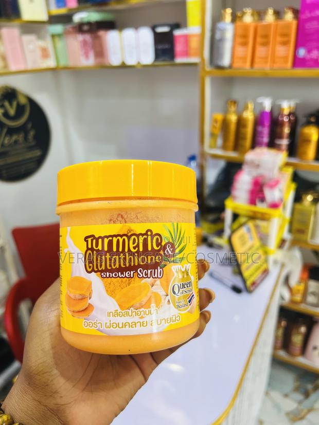 Tumeric And Glutathione Body Scrub · Photo 1