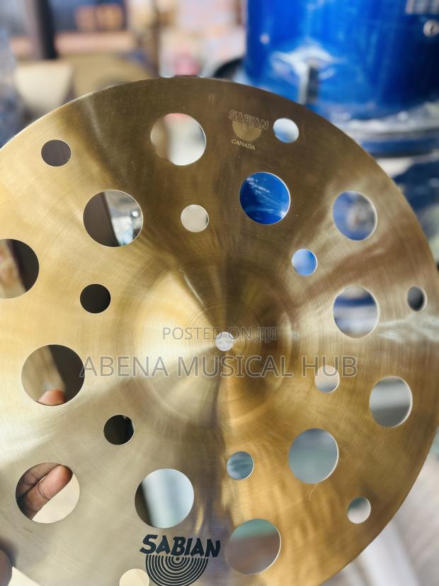 Sabina 18 Inch Bx8 O-Zone · Photo 1