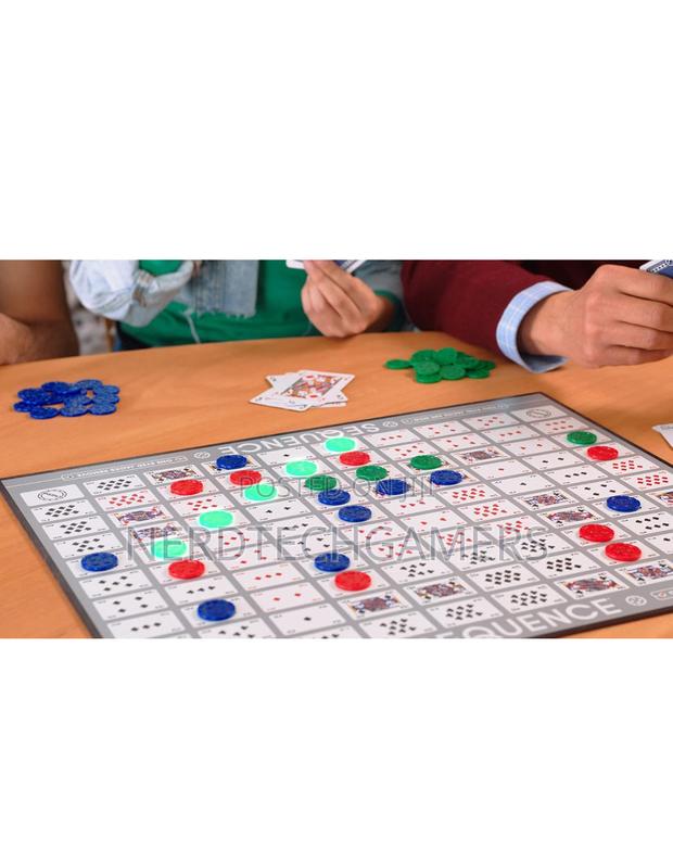 Sequence- Original Game With Folding Board, Cards and Chips · Photo 5