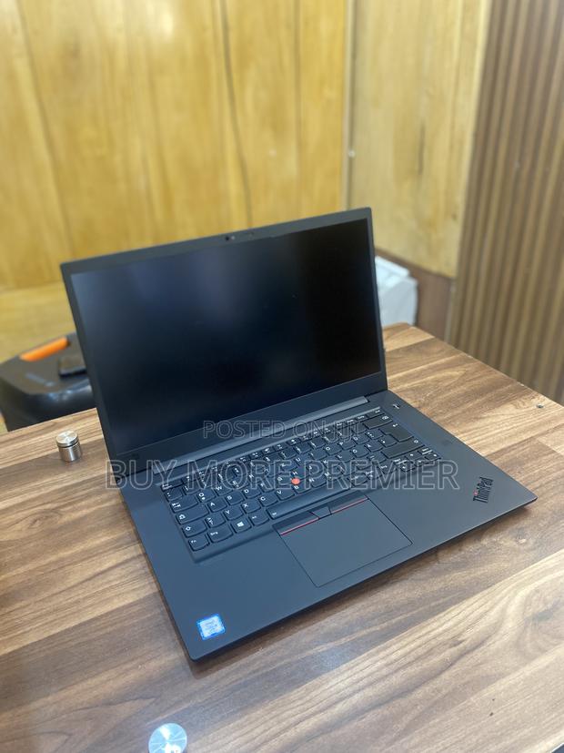 Laptop Lenovo 16GB Intel Core I9 SSD 512GB · Photo 4