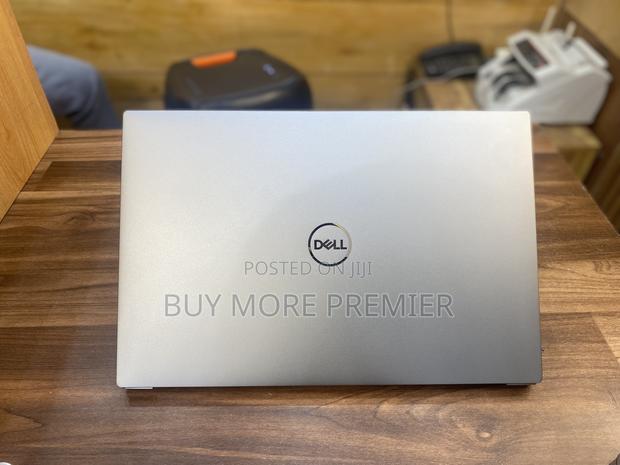 Laptop Dell Precision 5550 32GB Intel Core I9 SSD 512GB · Photo 7