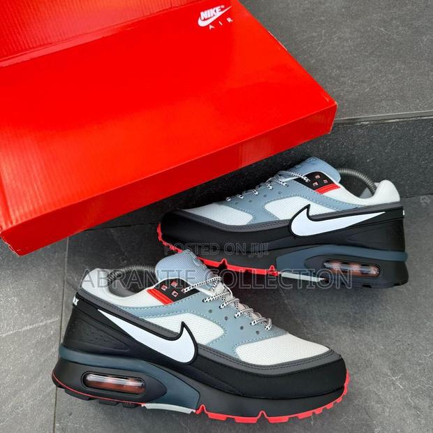 Nike Airmax Unisex Bw Multicolored Sneakers · Photo 2