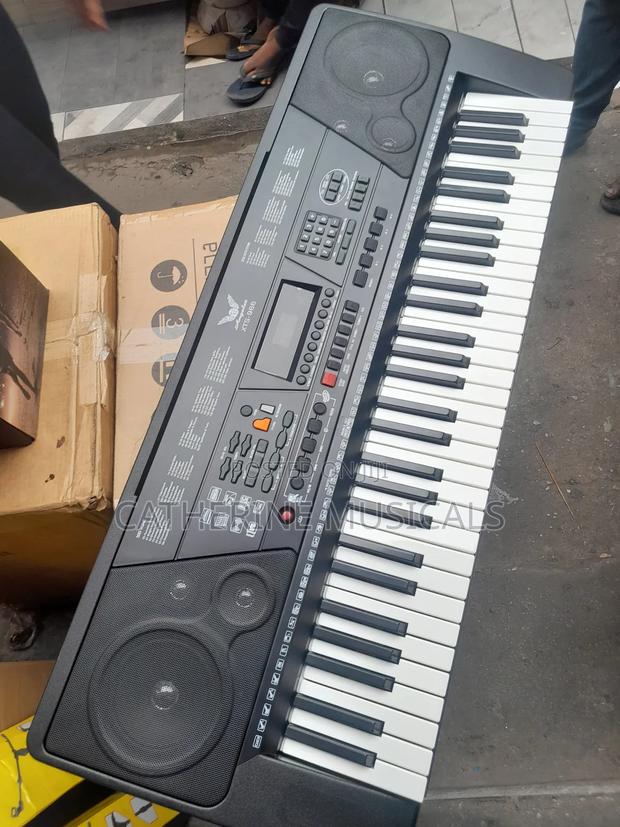 Angelet 61- Keys Electronic Keyboard · Photo 1