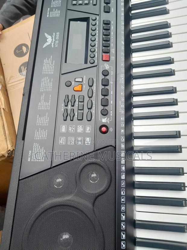 Angelet 61- Keys Electronic Keyboard · Photo 4