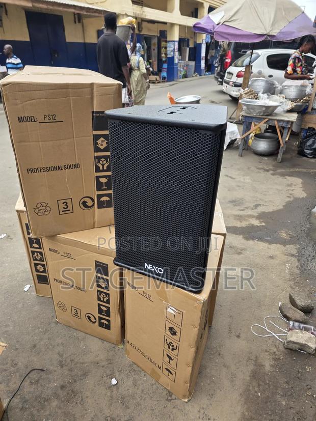 Nexo 12 Inches Monitor / Short Range SPK · Photo 3