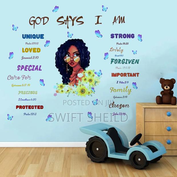 God Says Butterfly Room Wall Decor · Photo 3