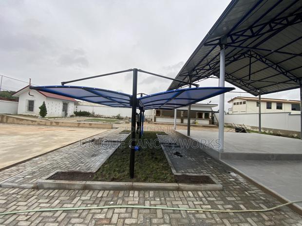 Airplane Car Parking Lot · Photo 2