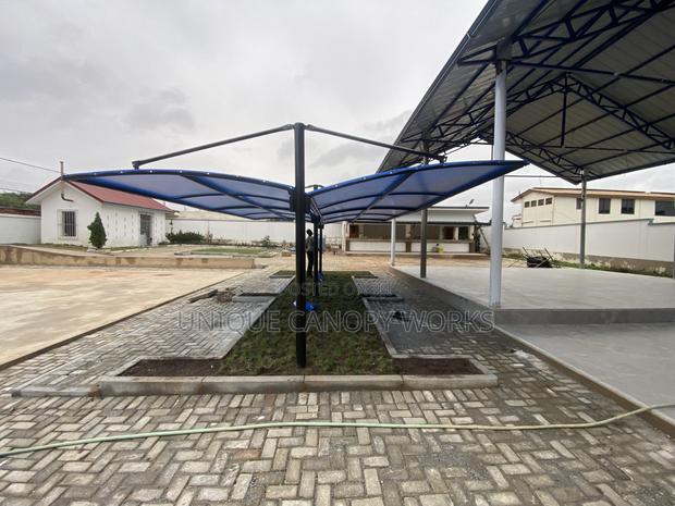 Airplane Car Parking Lot · Photo 3