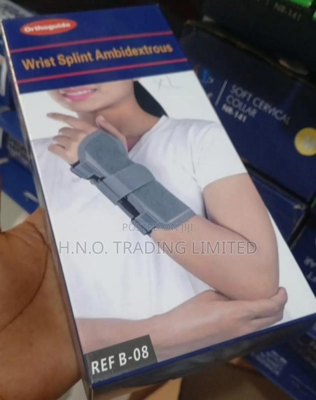 Wrist Support · Photo 1