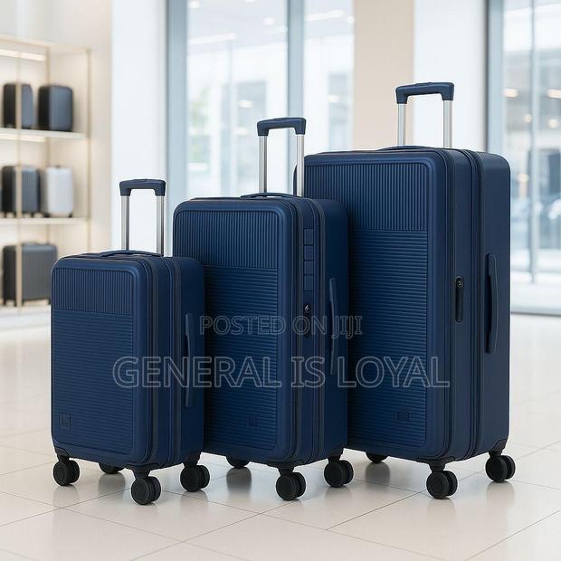 Pink Traveling Luggage’S 3in1 · Photo 5