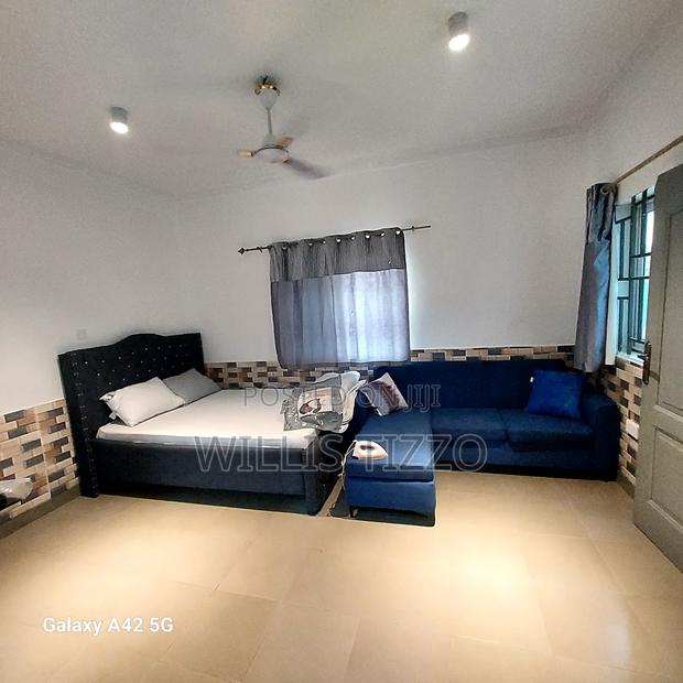 Furnished Studio Apartment in Lashibi Comm 16, Sakumono for rent · Photo 1