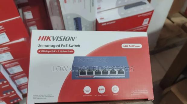 Hikvision 4port Switch 2 Uplink Fast Ethernet Unmanaged · Photo 1
