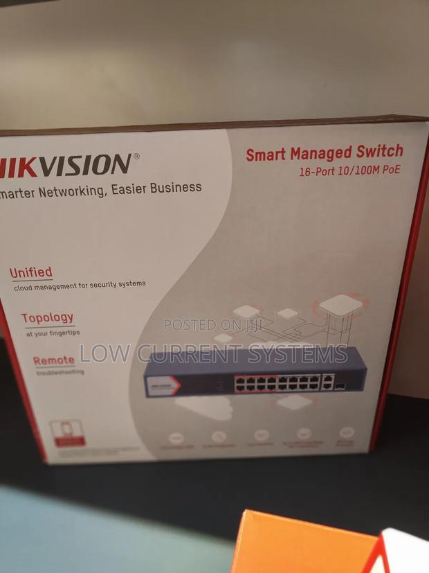 Hikvision 16port Poe 2 Uplink Gigabit Switch · Photo 1