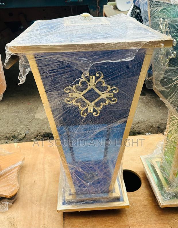 Glass Design Offertory Bowl · Photo 1