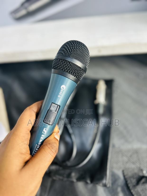 Sennheiser E845-S Dynamic Super Cord Microphone · Photo 2