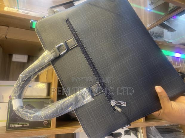 Pufadiashu Laptop Bags · Photo 2