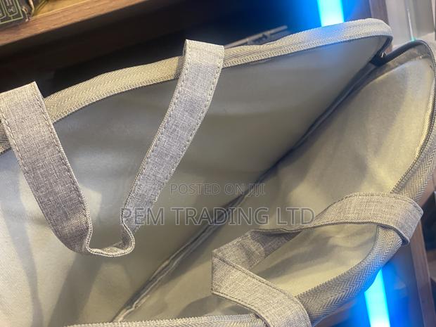 Laptop Bag · Photo 7