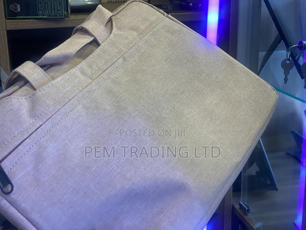 Laptop Bag · Photo 6
