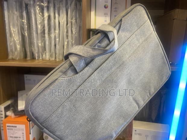 Laptop Bag · Photo 2