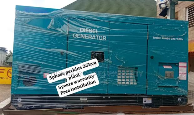 Turbo Charged Perkins Generator 3phase 35kva Perkins Diesel · Photo 1