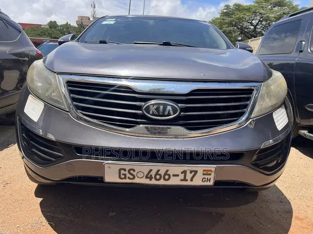 Kia Sportage LX 4dr SUV (2.4L 4cyl 6A) 2013 Gray · Photo 1