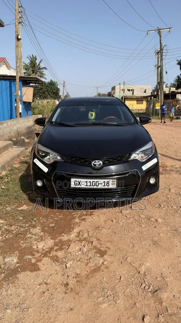Toyota Corolla LE Eco 4dr Sedan (1.8L 4cyl CVT) 2016 Black · Photo 1