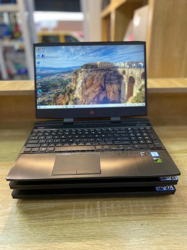Laptop HP Omen 15 16GB Intel Core i5 HDD+SSD 1T · Photo 1
