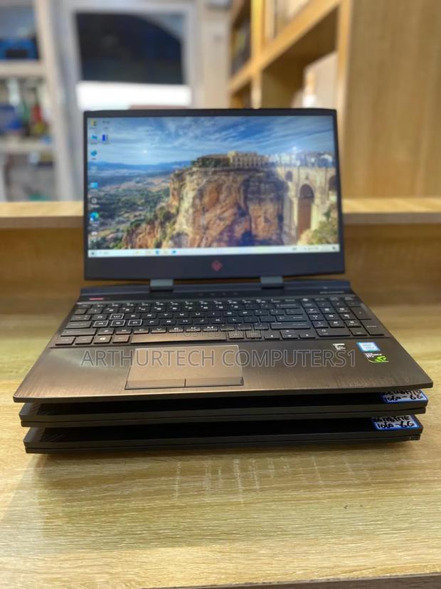 Laptop HP Omen 15 16GB Intel Core i5 HDD+SSD 1T · Photo 2