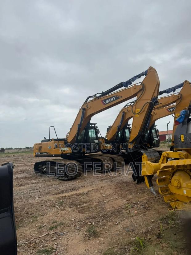 Brandnew Excavators, Used, Ones All Available for Sale · Photo 5