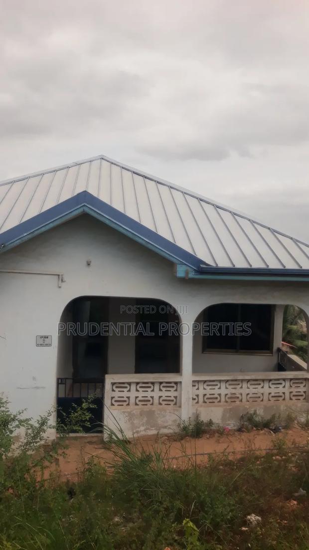 3bdrm House in Gbawe for sale · Photo 1