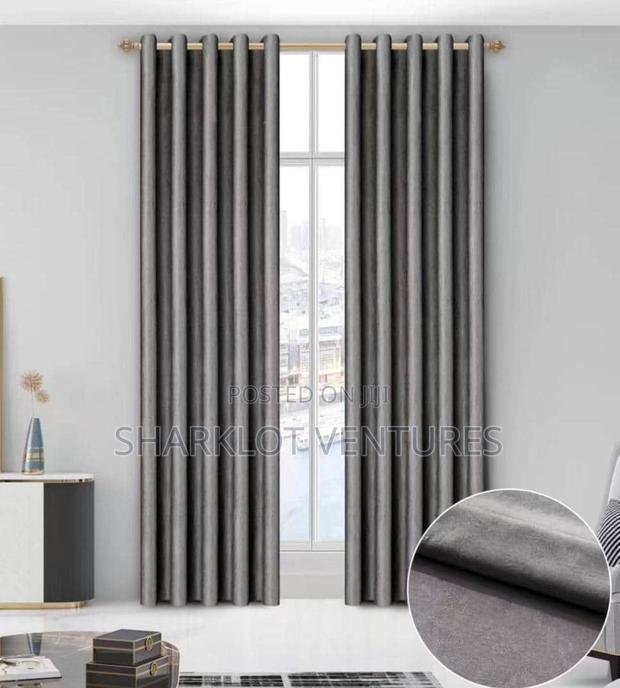 Plain Sunblock Curtains · Photo 4