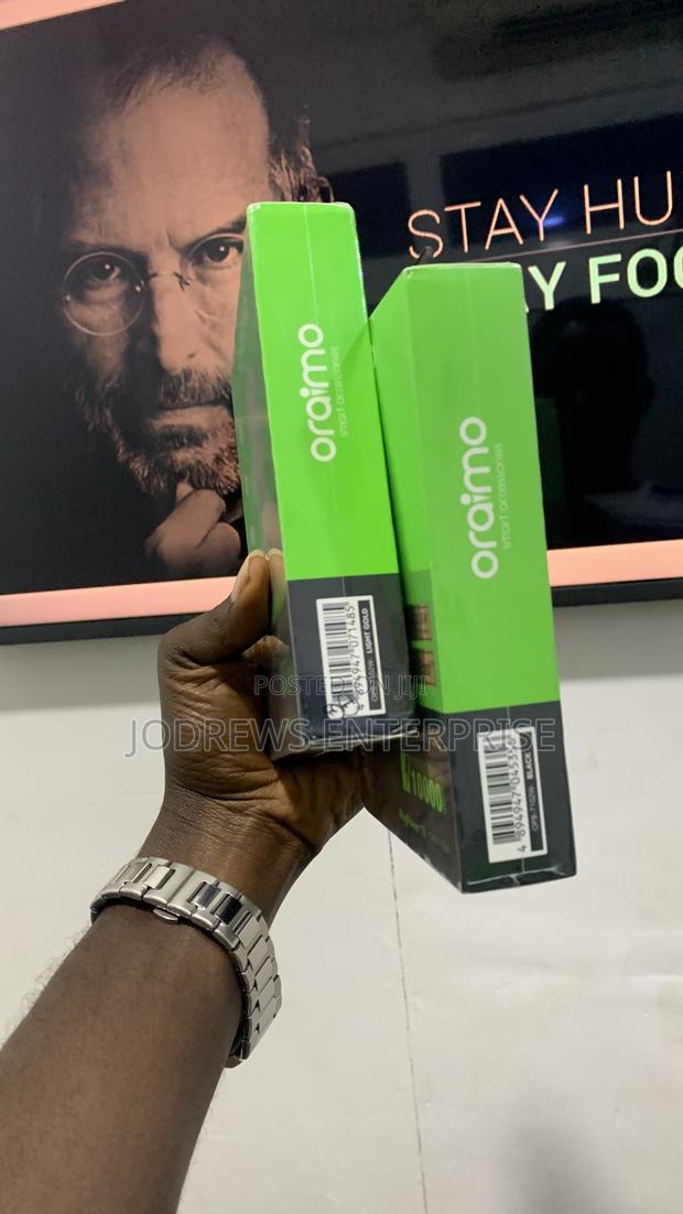 Oraimo Magpower 15 10000mah Wireless and Wired Power Bank · Photo 5