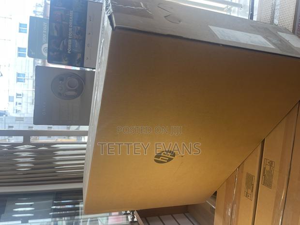 New HP ProOne 240 G10 All-in-One 8GB Intel Core I7 SSD 512GB · Photo 1