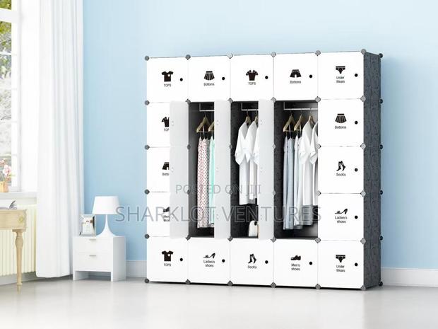 Plastic Wardrobes 12 Cubic · Photo 3