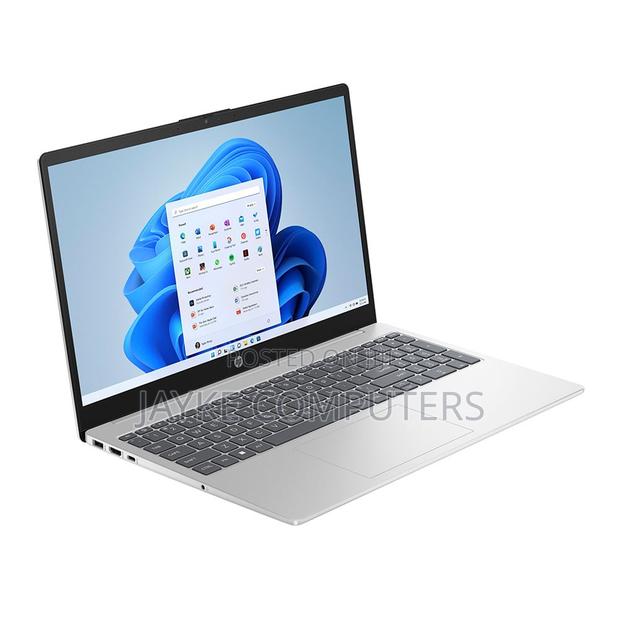 New Laptop HP 15 8GB AMD Ryzen 3 SSD 512GB · Photo 3