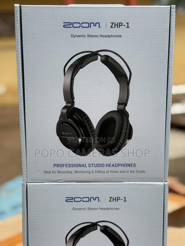 Zoom ZHP-1 Headphone · Photo 1