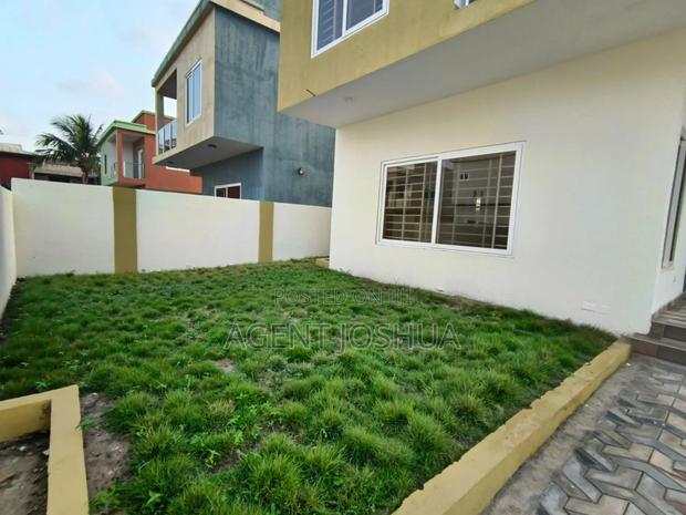 3bdrm House in Manet Court Estate for rent · Photo 7