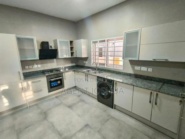 3bdrm House in Manet Court Estate for rent · Photo 3