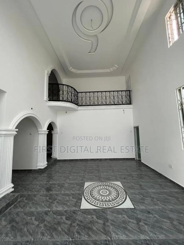 6bdrm Duplex in First Digital Real, Ghana Link Area for sale · Photo 4