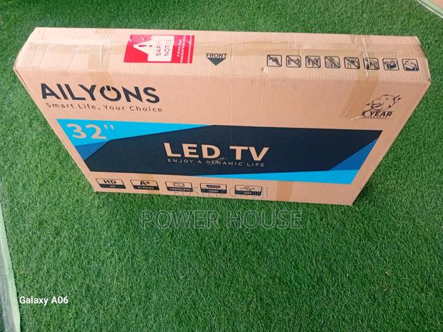 Screen Ailyons 32inches Tv Cool · Photo 1