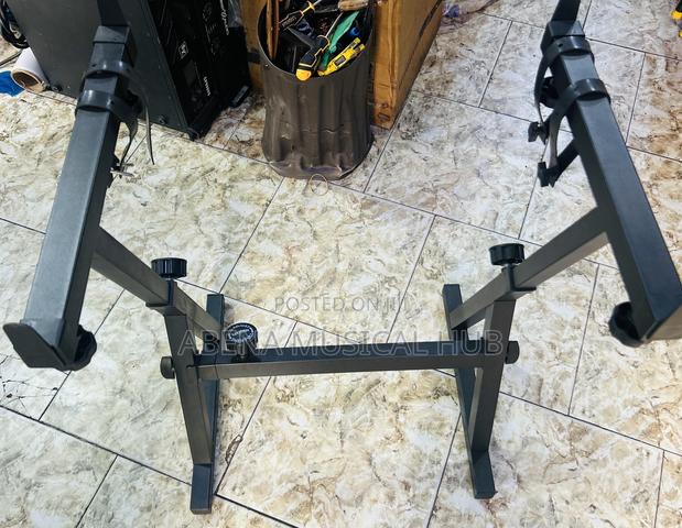 Keyboard Stand Double · Photo 3