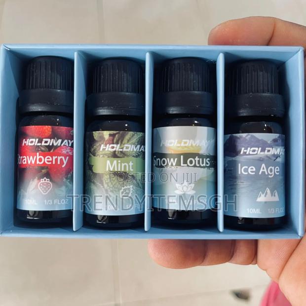 4pcs Essential Oil Set · Photo 1