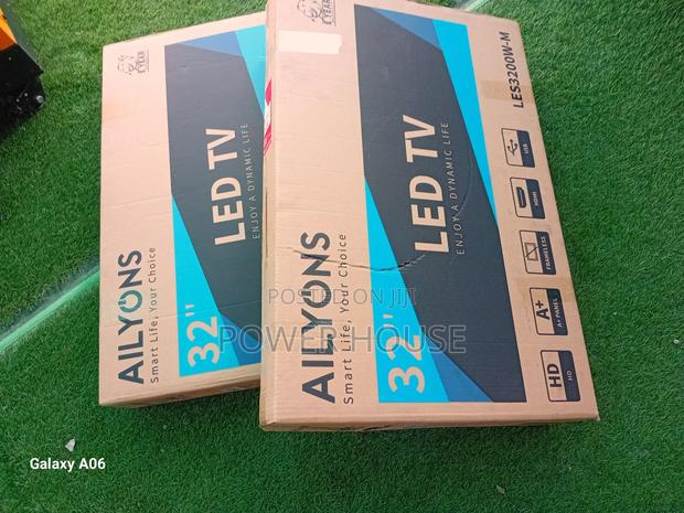 Streaming Ailyons 32inches Tv Cool · Photo 1