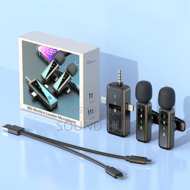 3 In 1 Lapel Microphone With Noise Cancellation · Photo 3