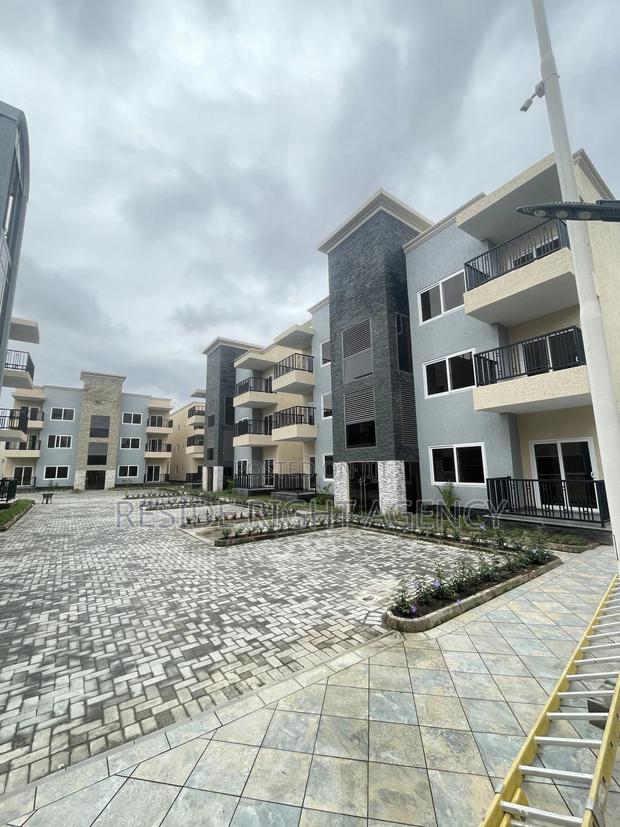 3bdrm Block of Flats in Pokuase for sale · Photo 5