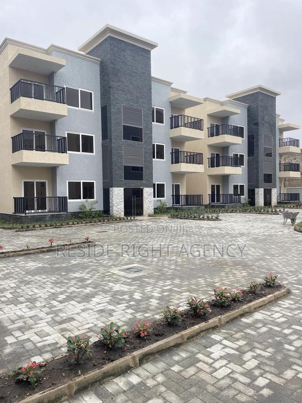 3bdrm Block of Flats in Pokuase for sale · Photo 1