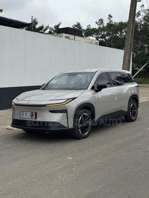New Toyota bZ3 2025 Beige